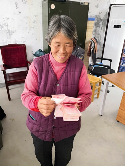 春認一棵樹 秋收一份福 山東三箭集團果樹采摘權(quán)認領(lǐng)活動圓滿結(jié)束